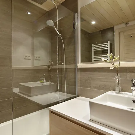Val De Ruda Luxe 30 By Feelfree *